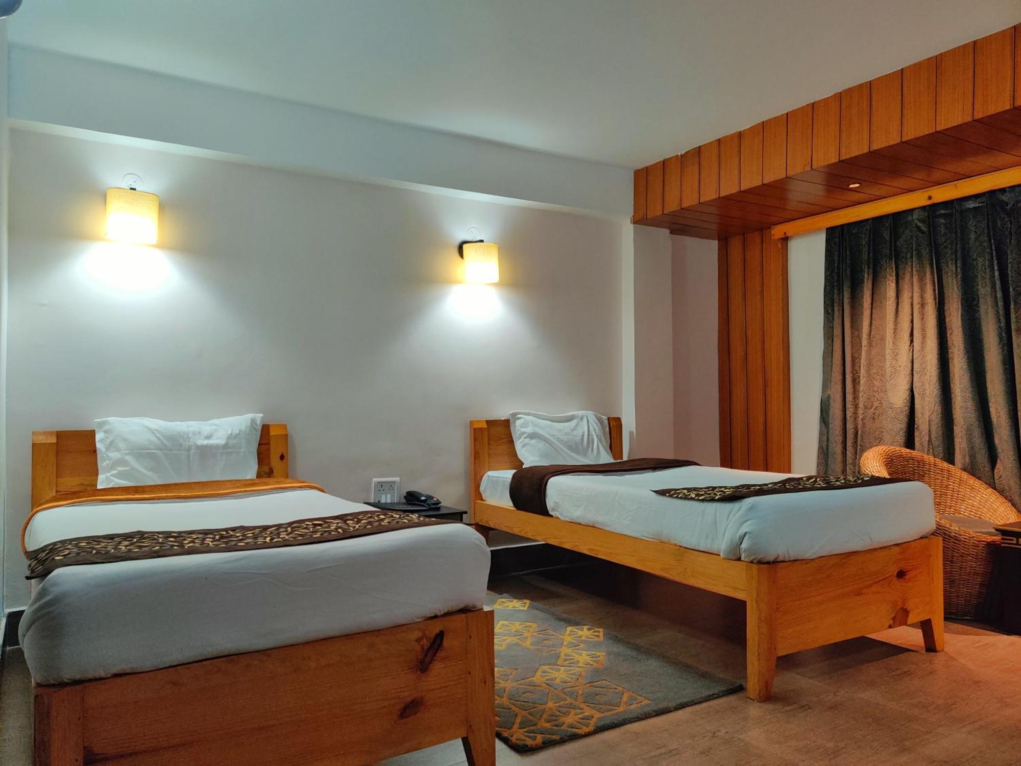 Hotel Vajra Tawang Exteriör bild